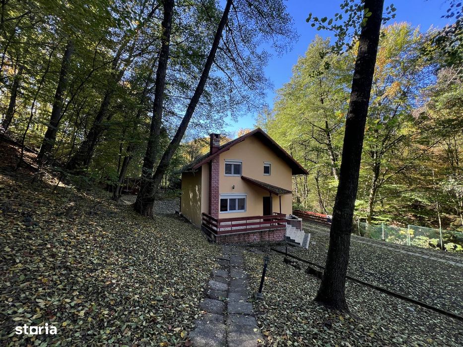 Casa de Vânzare 128 mp - 20 km Pitesti. Complet Utilata - 104.320 EURO