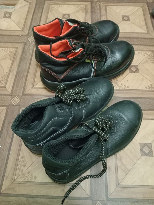 Oyoq kiyimlar yangi.