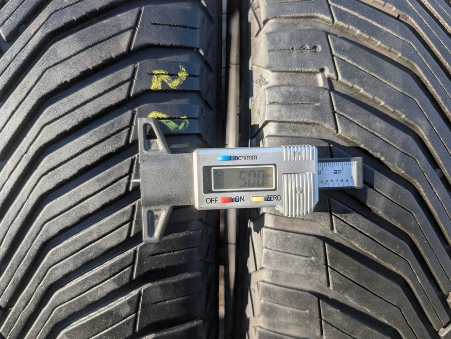 225/40 R19 • All Season • Michelin CrossClimate 2 93Y | 2 buc | DOT 2022 | Pret/buc
