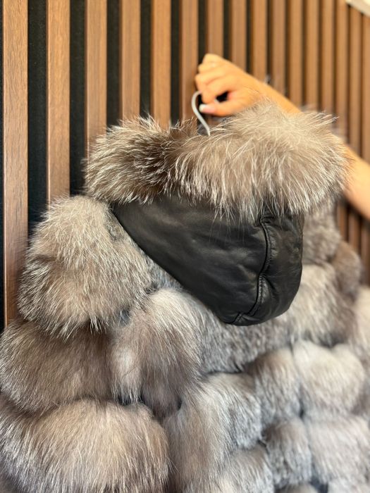 Blana naturala in stare foarte buna