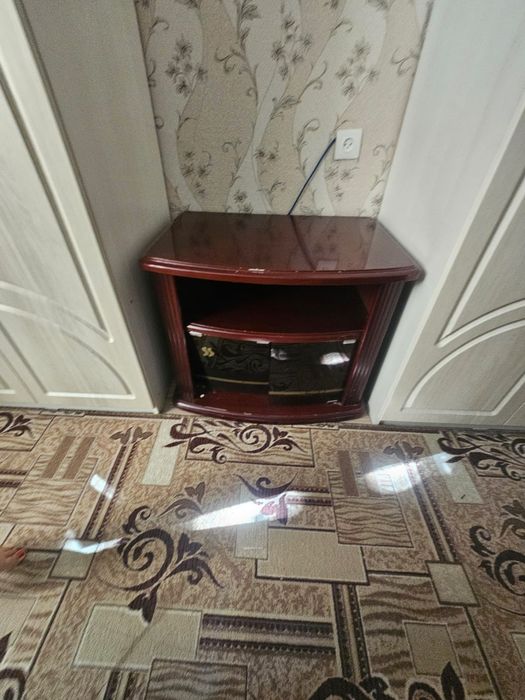 Продам тумбу.в хорошем состоянии