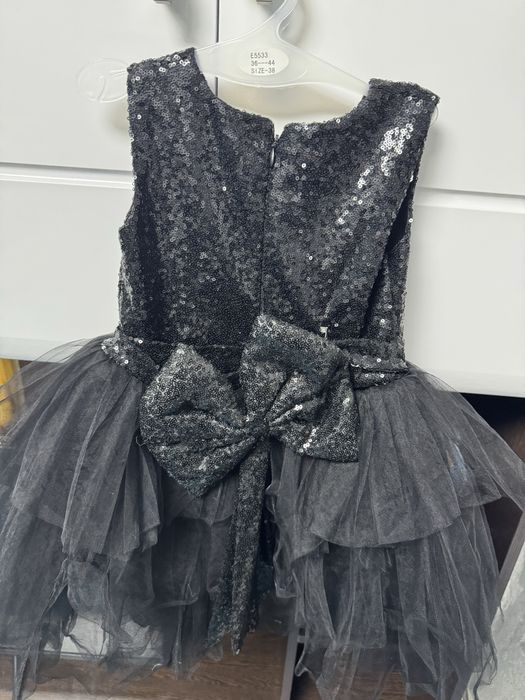 Платья на девочку от 3-6 лет