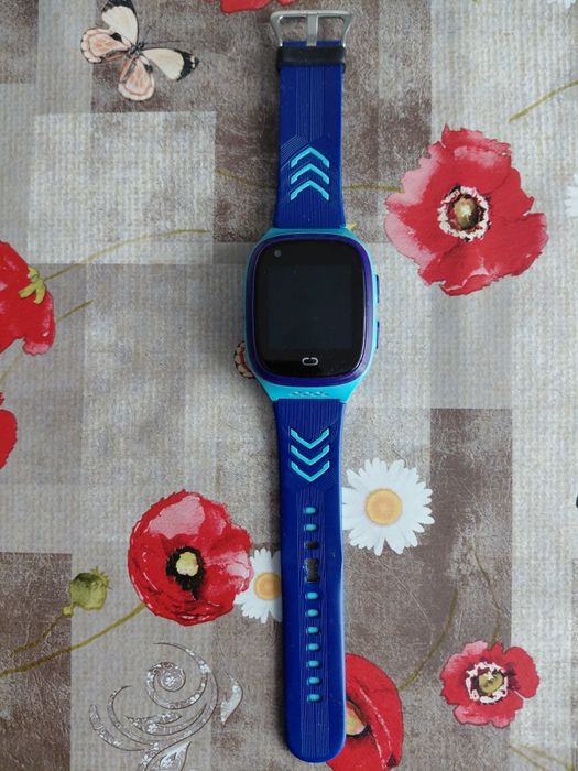 Smart Watch pt copii cu GPS si locas  pt cartela sim
