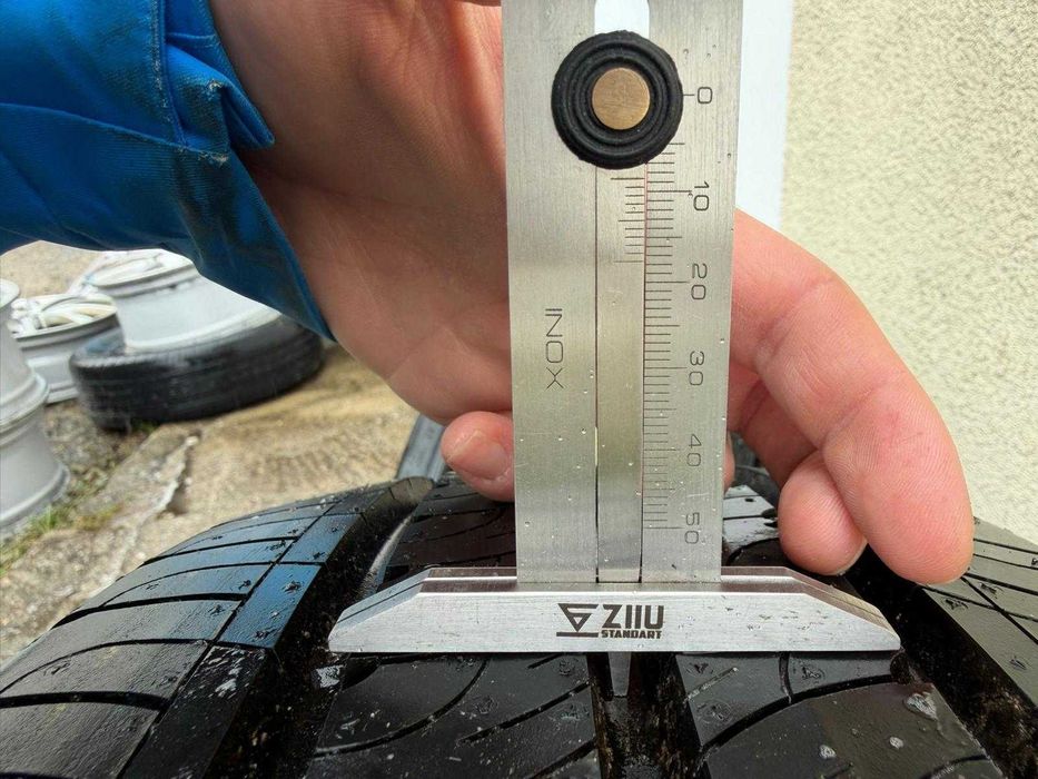 Гуми 215/65R16 летни