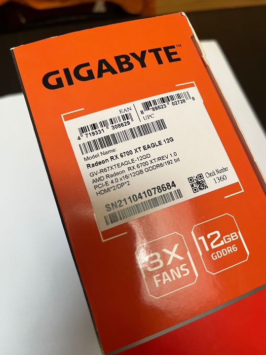 Видеокарта GPU Gigabyte AMD Radeon RX 6700 XT 12GB GDDR6 - ОТЛИЧНО СЪСТОЯНИЕ