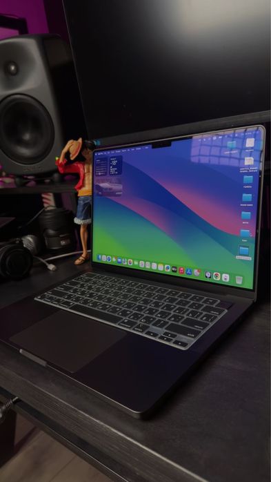 Продам MacBook Pro 14” (2024)