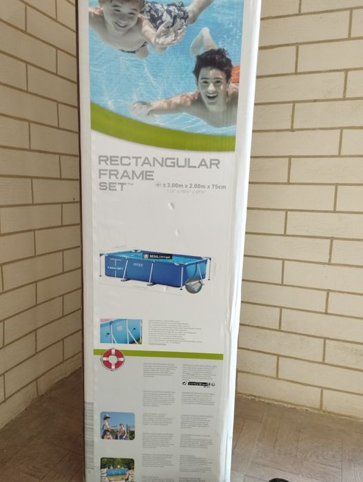 Basseyn intex sotiladi