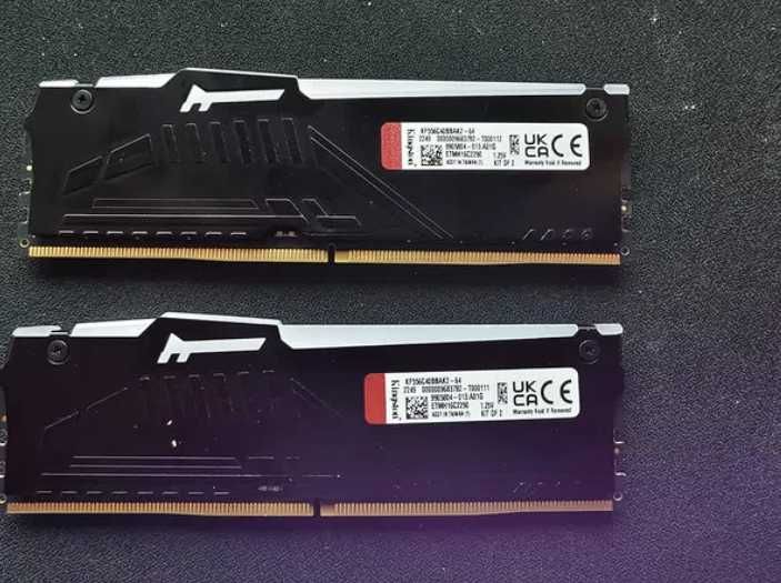 RАМ памет различен модел Kingston/Corsair 16/32GB