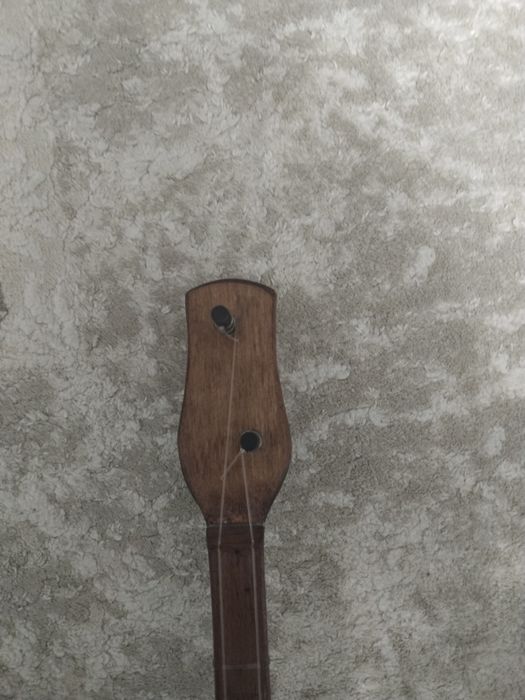 Домбыра сатылады