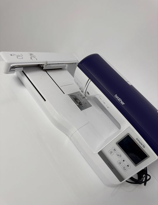 Brother Innovis NV800E masina de brodat