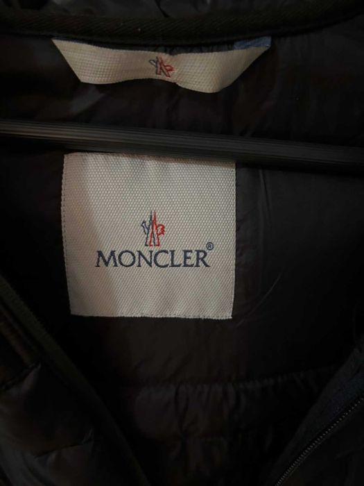 Дамско яке на Moncler