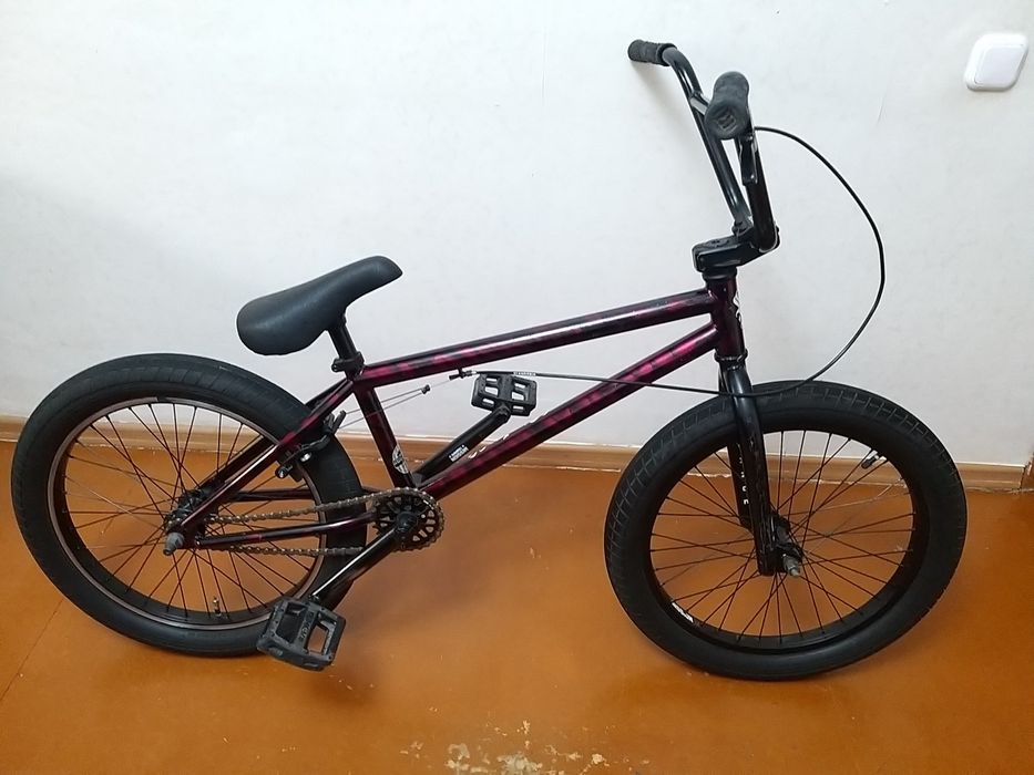 Продам BMX Трюковой велосипед