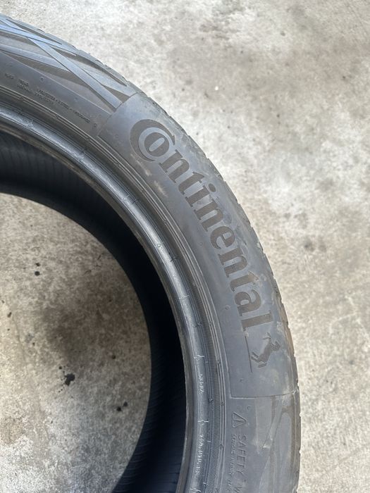 Set anvelope 285/40 R20 - 255/45 R20 Continental vară