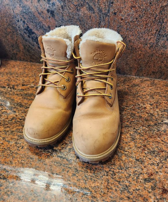 Ghete inalte Timberland, impermeabile si imblanite