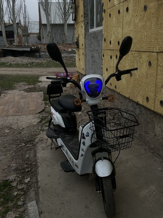 Электроскутер аманат х5