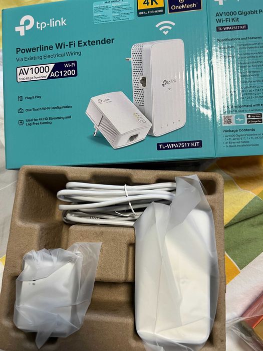 TP-Link Powerline Wi-Fi Extender AV1000 AC1200 (TL-WPA7517) – като нов