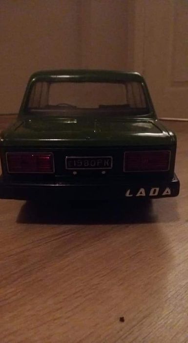 Лада 1:8 макет пластмасов