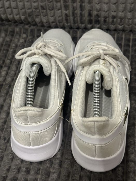 Маратонки NIKE - 42ри номер