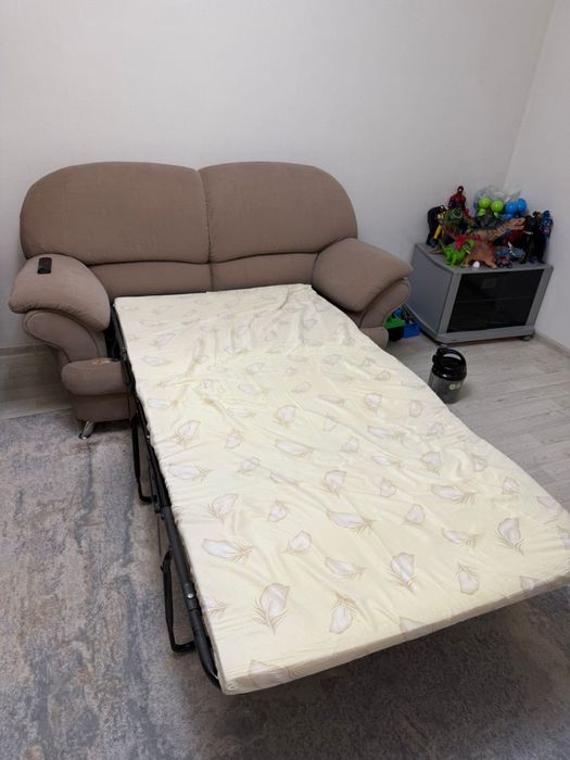 Продам диван раскладной