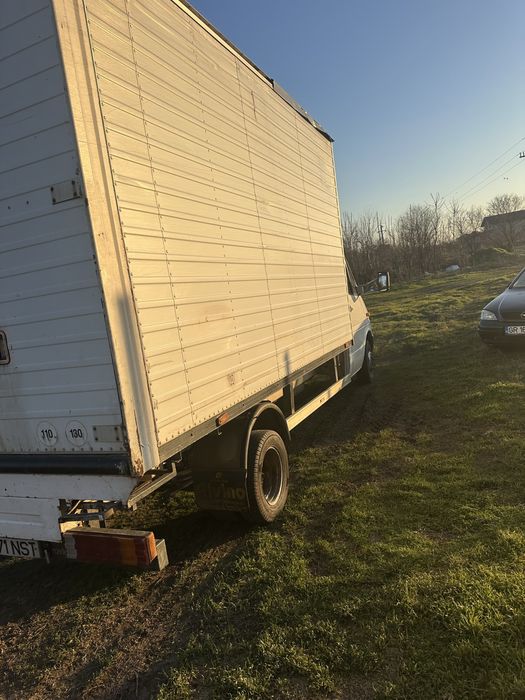 Se vinde Mercedes-benz sprinter