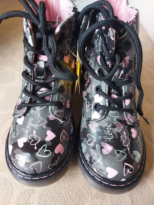 Чисто нови детски боти