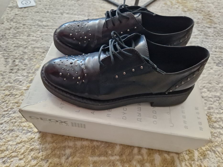 Pantofi geox, model brogue de dama, 39