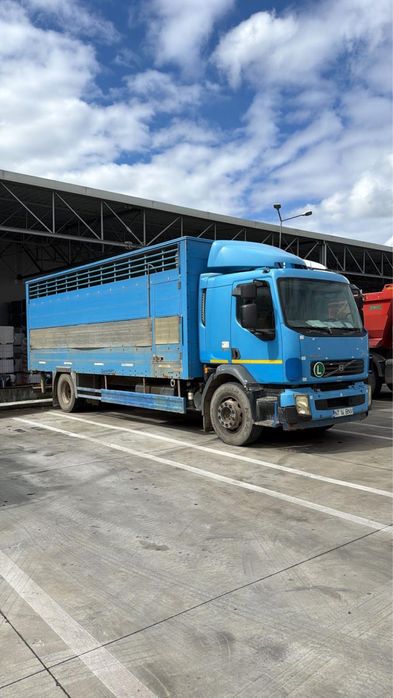 dezmembrez volvo FL 2008