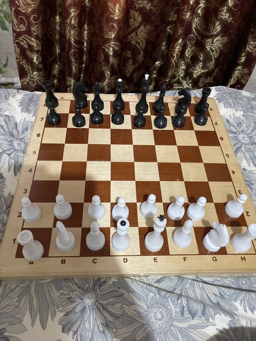 Shaxmat to’plami komplekt yangi optomga ham bor