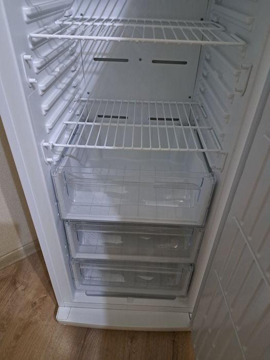 Продам морозильник отличном состоянии