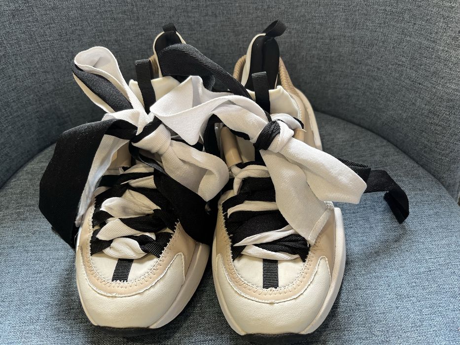 Сникърси Togoshi