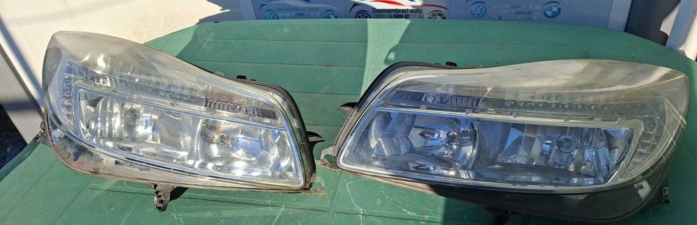 Faruri Opel Insignia