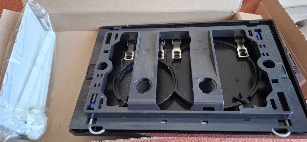 Clapeta de actionare rezervor WC incastrat Geberit Sigma01, negru