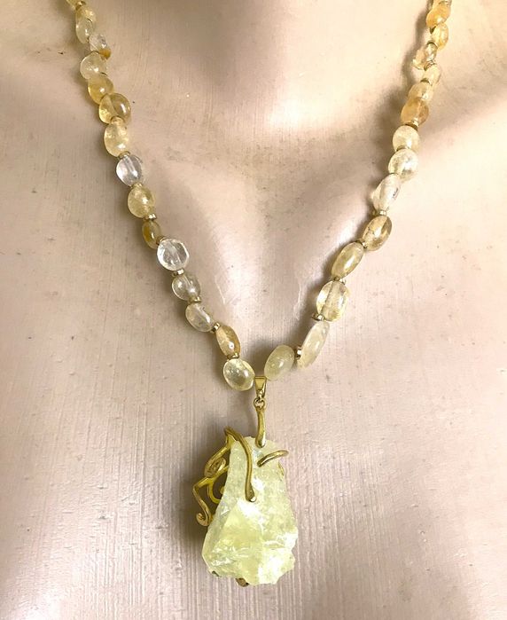 Colier handmade din margele de citrin si pandant citrin brut