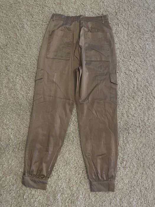 Pantaloni cargo zara