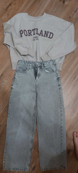 Дънки и суичър за 158