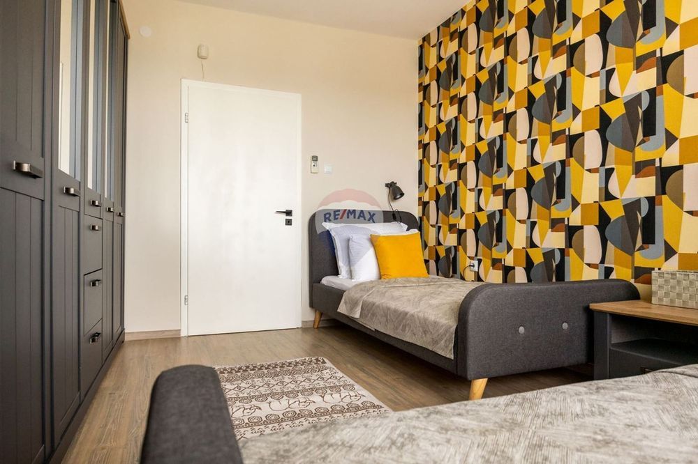 Дава се под наем Къща в Варна, м-т Евксиноград - 260 кв.м за 2700 € - Снимка #10