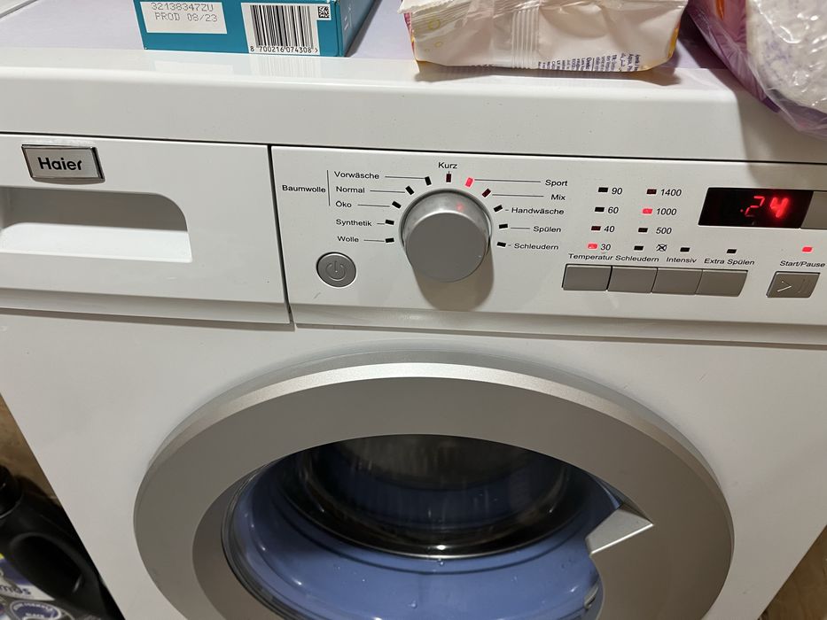 Пералня Haier с грешка на части