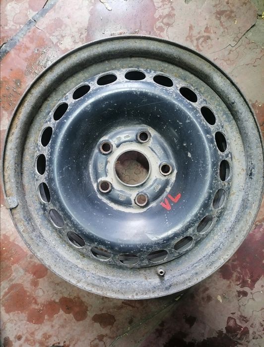 Продам диски железные стояли на поло