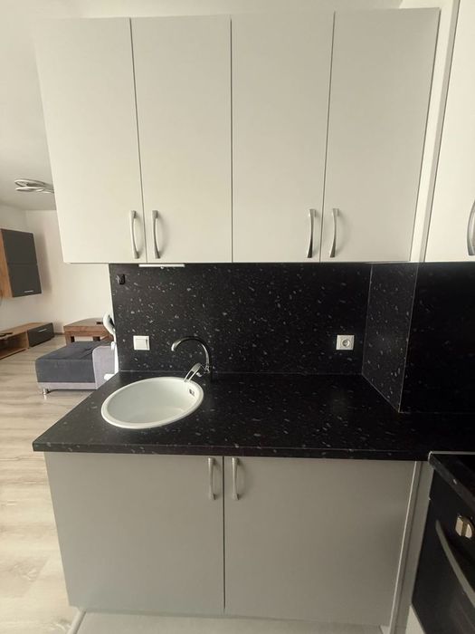 Дава се под наем Тристаен апартамент в София, Малинова долина - 80 кв.м за 850 € - Снимка #4