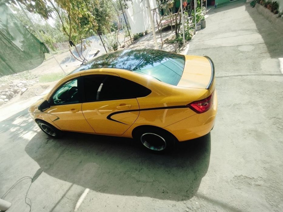 Lada vesta sedan