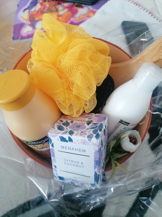 Set cosmetica ingrijire femei-  Cottage