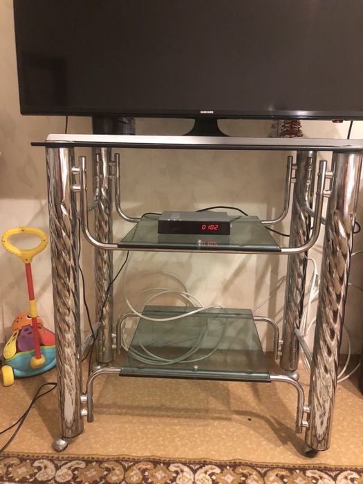 Маса за телевизор