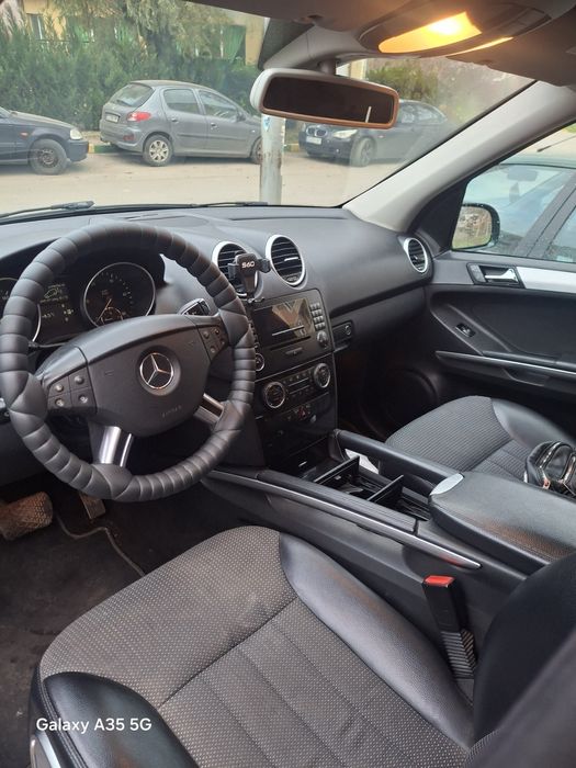 Mercedes-Benz W164 ML 280