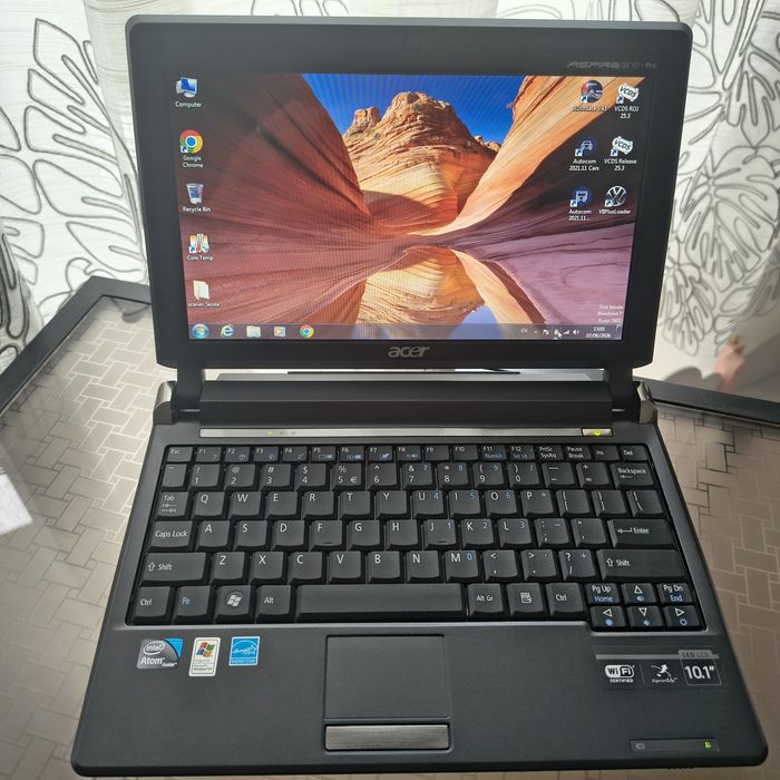 Mini laptop Acer Aspire One PRO