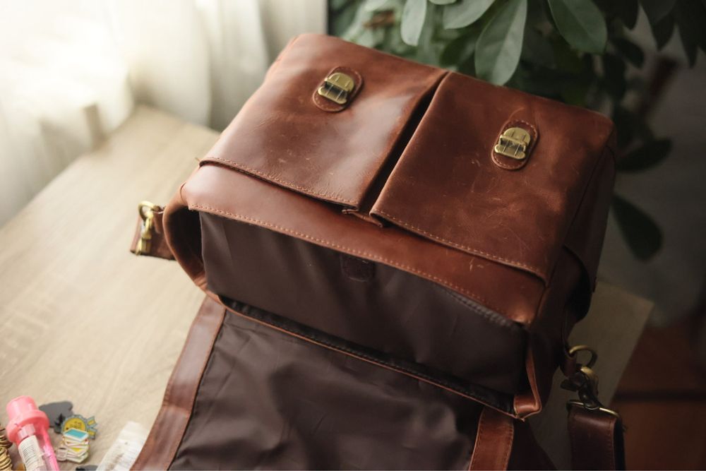 Geanta foto pentru fotografi din piele maro coniac luxoasa