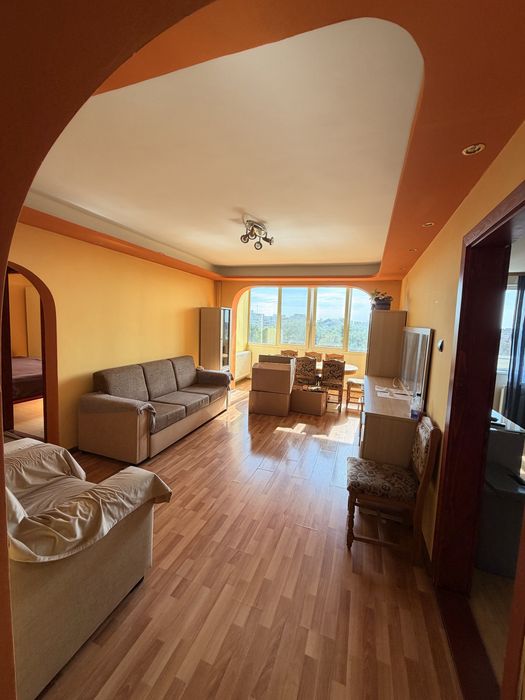 Inchiriez Apartament 3 camere coposu
