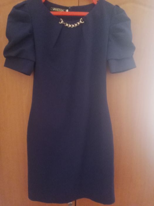 Koʻylaklar sotiladi