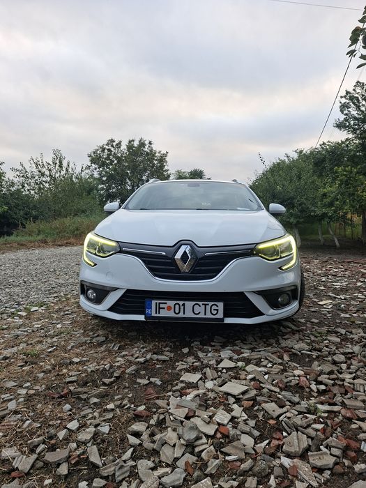 RENAULT Megane 2018 — imagine 2
