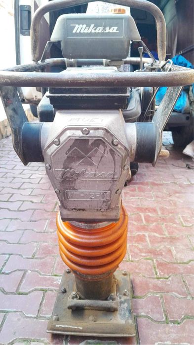 Mai Mikasa compactor si placa compactoare honda