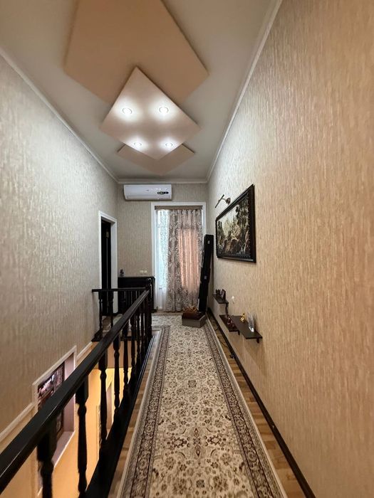 Дом в элитной махалле, Шайхантахур 200м² с ремонтом и мебелью 4 сотки